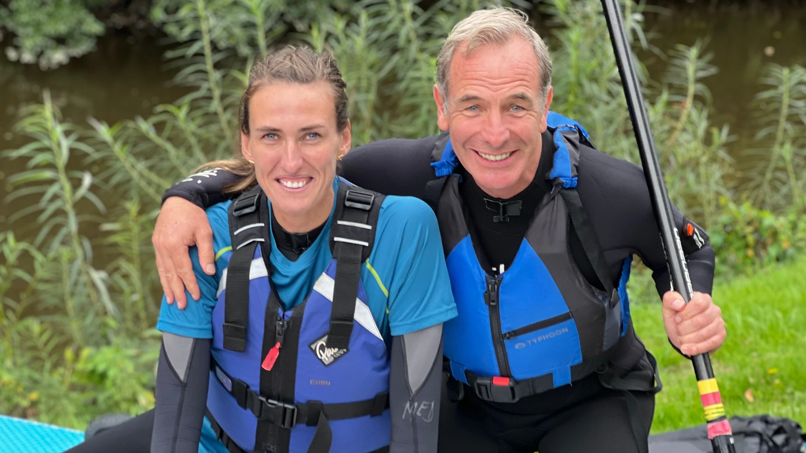 Robson Green with Jill Scott in North Yorkshire