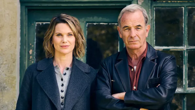Liz White and Robson Green in The Northumbria Mysteries